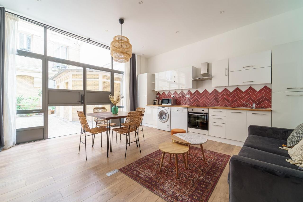 Parisuites Central Canal Saint Martin Chic & Design & Cosy Экстерьер фото